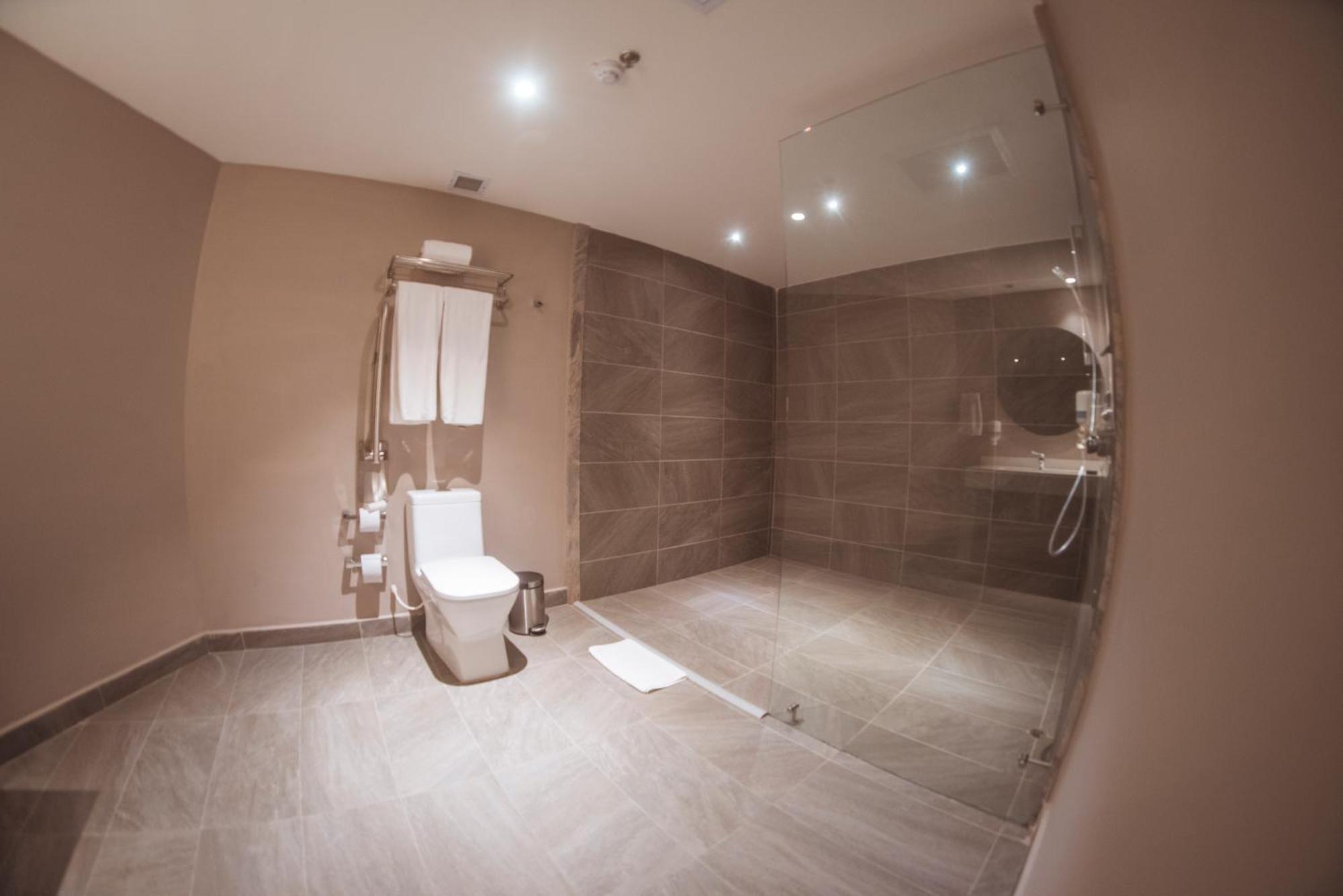 איבגו Hotel F25 מראה חיצוני תמונה